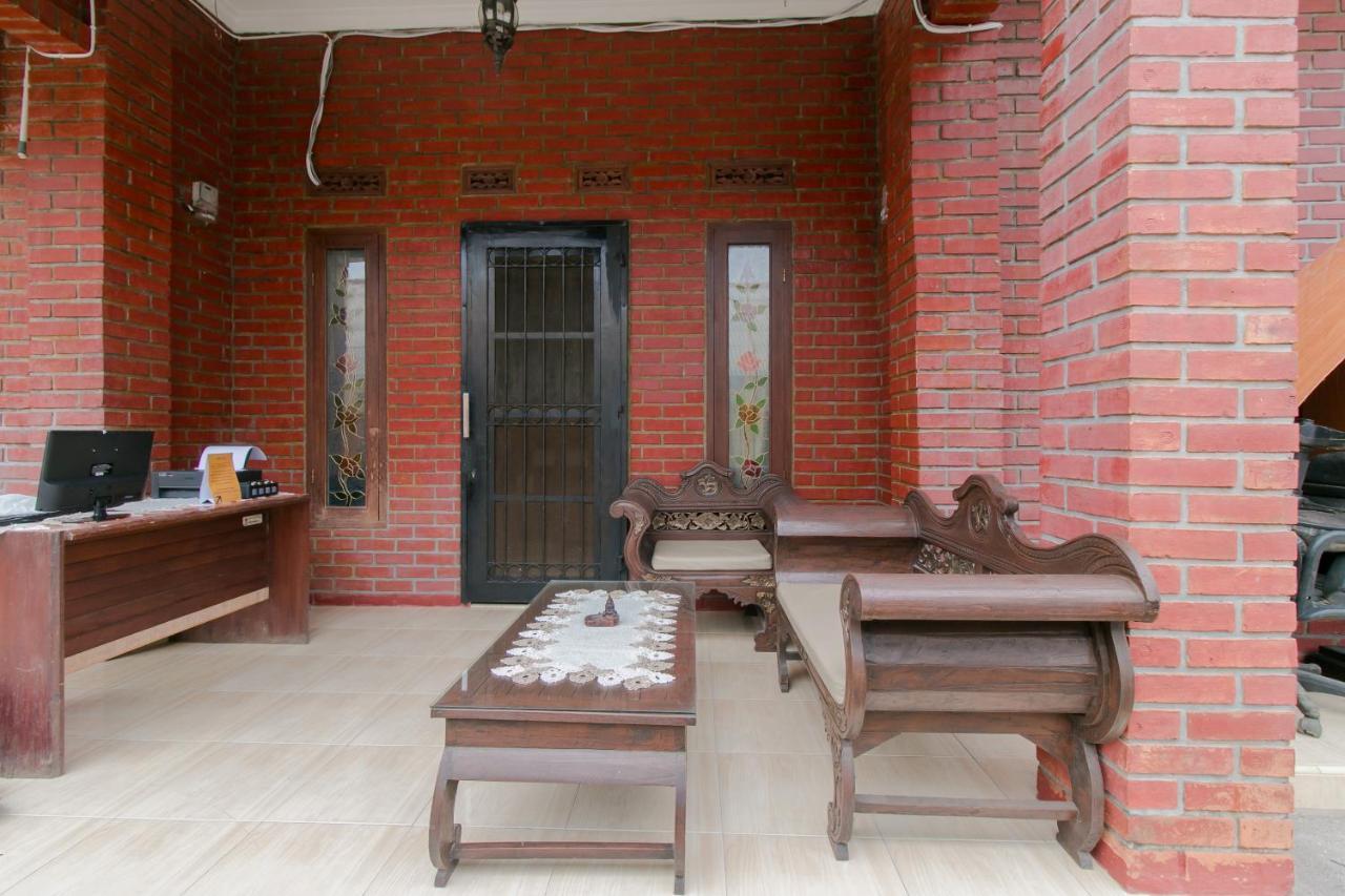Ayu Homestay Syariah Sukabumi Exterior foto